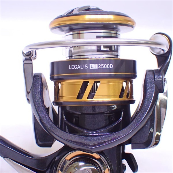 １８レガリスＬＴ２５００Ｄ